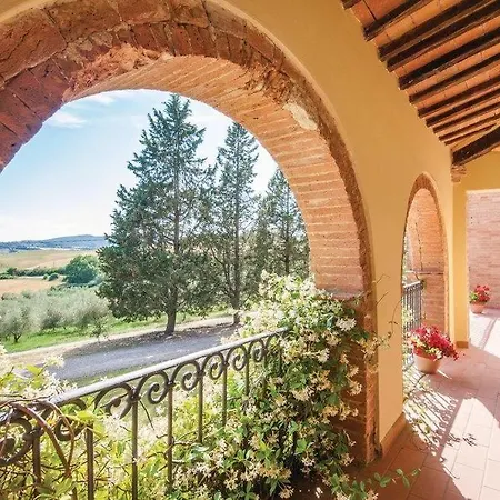 Villa Sleeps 22 With Pool And Wifi